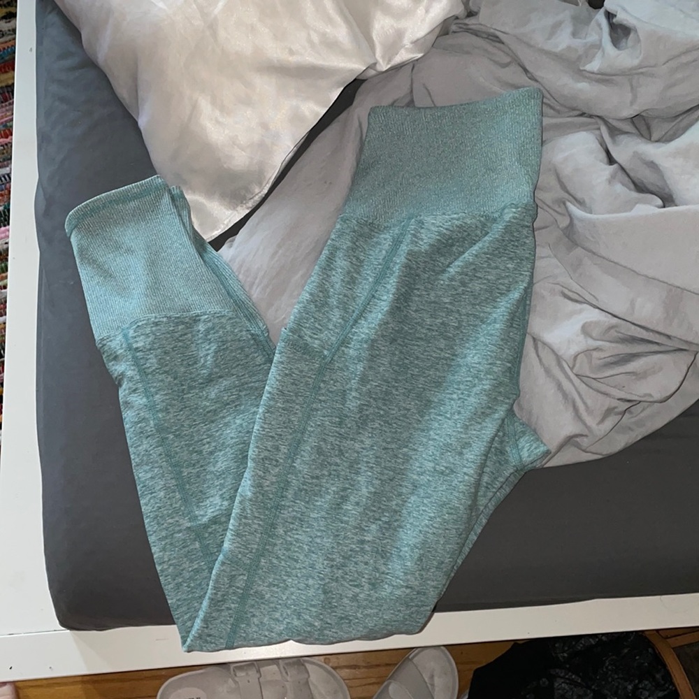 Kirkland signature leggings!